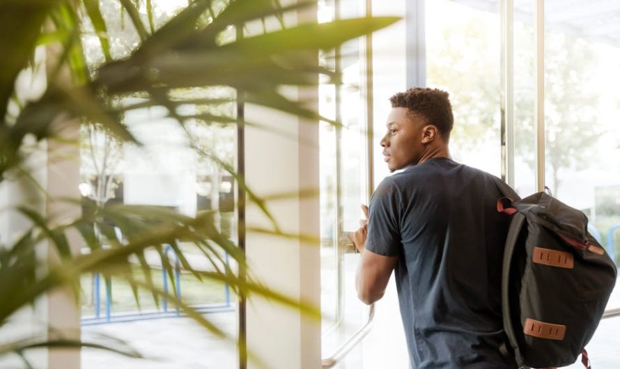 Купить аттестат о среднем образовании в Туапсе