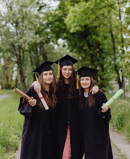 Купить диплом менеджера в Бугуруслане